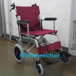 9.5kg Aluminum alloy wheelchair